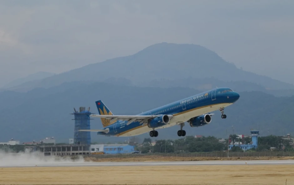 Hàng không đối mặt áp lực tăng chi phí do xung đột ở Trung Đông Hàng không đối mặt áp lực tăng chi phí do xung đột ở Trung Đông