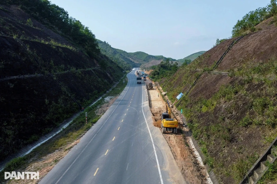 Hiện trạng dự án mở rộng cao tốc Cam Lộ - La Sơn và La Sơn - Hòa Liên Hiện trạng dự án mở rộng cao tốc Cam Lộ - La Sơn và La Sơn - Hòa Liên