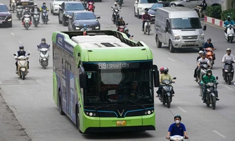 Hơn 40% xe buýt Hà Nội đã chuyển sang năng lượng xanh