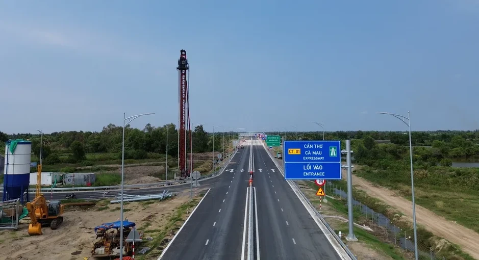 Khai thác tuyến cao tốc Hậu Giang - Cà Mau trước ngày 30-4 Khai thác tuyến cao tốc Hậu Giang - Cà Mau trước ngày 30-4