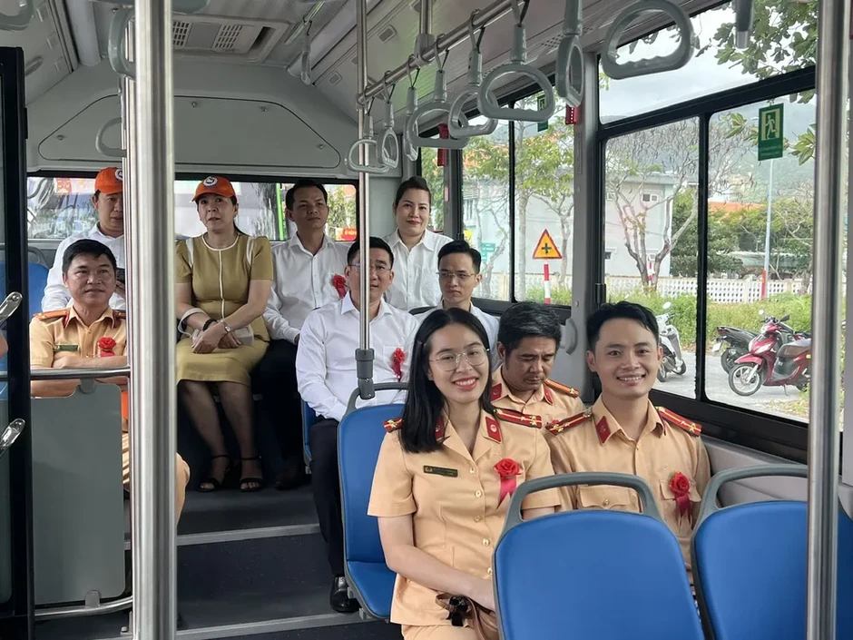 Khi xe buýt trở thành lựa chọn ưu tiên Khi xe buýt trở thành lựa chọn ưu tiên