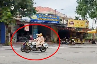 Kiểm điểm hai CSGT rượt đuổi người vi phạm Kiểm điểm hai CSGT rượt đuổi người vi phạm