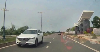Lái ô tô đi ngược chiều, người phụ nữ đối diện mức phạt 18-20 triệu đồng