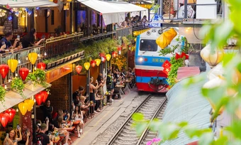 Lên phương án giảm tàu khách qua phố cà phê đường tàu