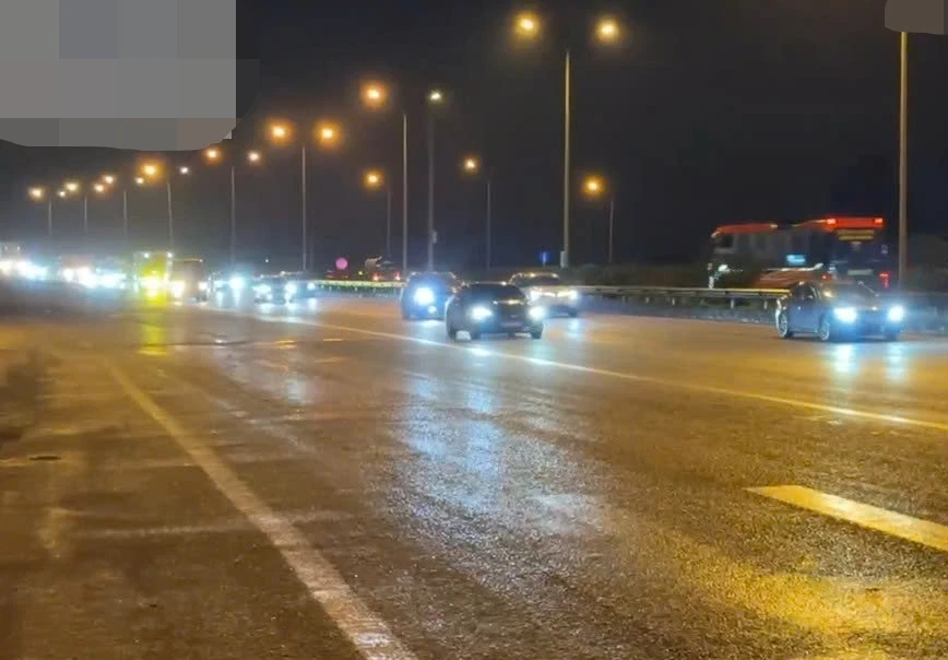 Lưu lượng phương tiện trên cao tốc Pháp Vân - Cầu Giẽ tăng cao tối nay Lưu lượng phương tiện trên cao tốc Pháp Vân - Cầu Giẽ tăng cao tối nay