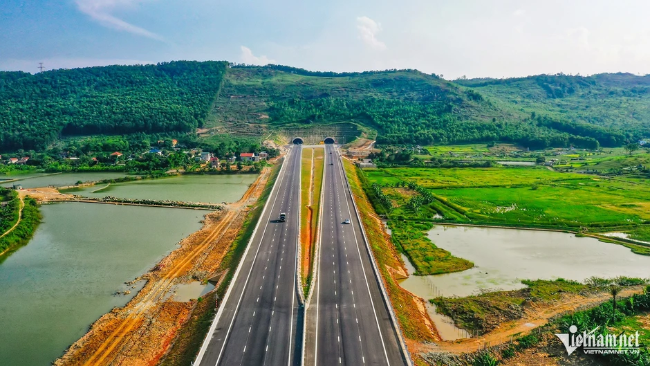 Mạng lưới cao tốc Việt Nam sẽ vượt 10.100km, thêm 5 tuyến mới Mạng lưới cao tốc Việt Nam sẽ vượt 10.100km, thêm 5 tuyến mới