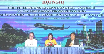Mở đường bay Đồng Hới - Cam Ranh