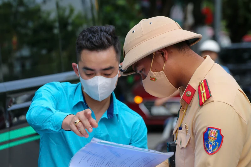 Ngày đầu nghỉ lễ: Hơn 2.100 trường hợp vi phạm về nồng độ cồn bị xử lý Ngày đầu nghỉ lễ: Hơn 2.100 trường hợp vi phạm về nồng độ cồn bị xử lý