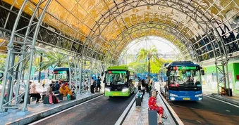 Ngày đầu triển khai cấp Thẻ giao thông công cộng cho 4 nhóm ưu tiên