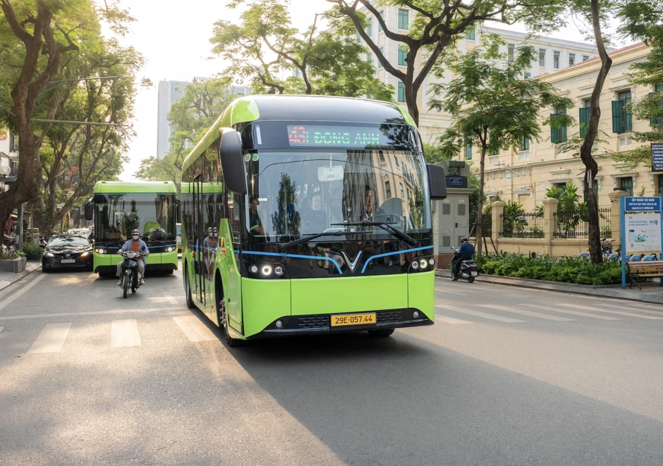 Người dân Hà Nội cần làm gì để nhận thẻ xe buýt miễn phí gắn chip? Người dân Hà Nội cần làm gì để nhận thẻ xe buýt miễn phí gắn chip?