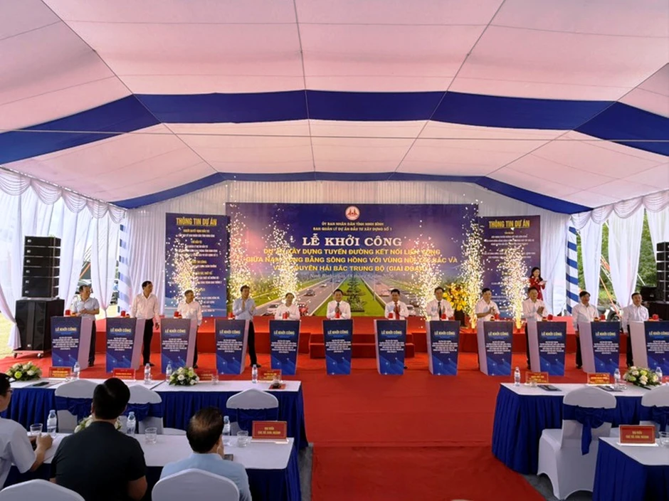 Ninh Bình khởi công dự án đường gần 7.000 tỷ, vận tốc thiết kế 100km/h Ninh Bình khởi công dự án đường gần 7.000 tỷ, vận tốc thiết kế 100km/h
