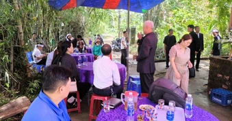 Nữ lao công tử nạn để lại 3 con thơ bơ vơ mồ côi cha mẹ