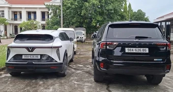 Ô tô điện gắn biển số giả trùng xe Ford Everest, ‘ngang nhiên’ chạy trên quốc lộ