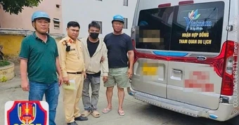 Phát hiện tài xế xe khách không có bằng lái, dương tính với ma túy