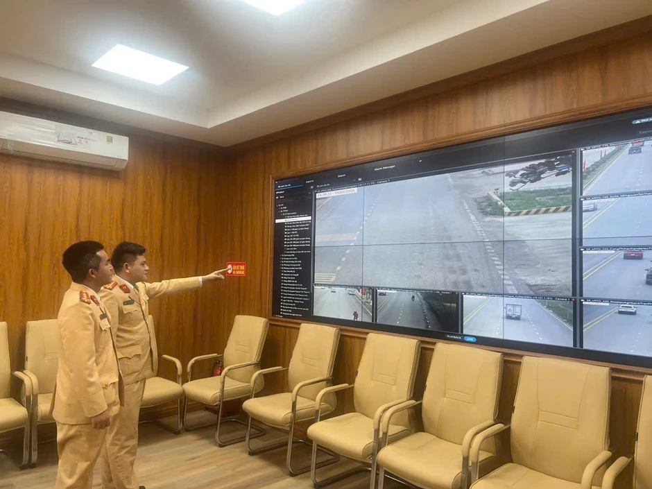 Phú Thọ: Vi phạm tại nhiều nút giao trọng điểm giảm rõ rệt từ khi có camera giám sát Phú Thọ: Vi phạm tại nhiều nút giao trọng điểm giảm rõ rệt từ khi có camera giám sát