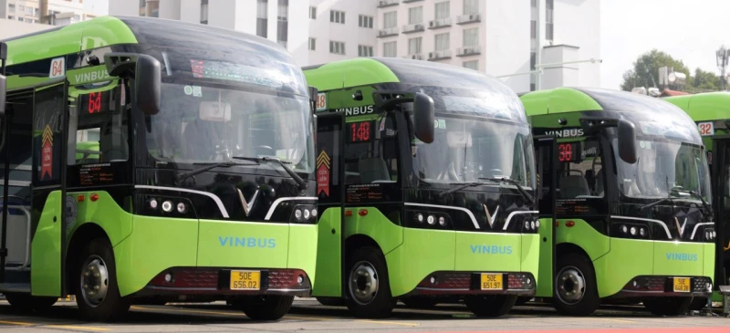 Phương tiện mới, vận hành thông minh, xe buýt vẫn chưa thể tạo đột phá