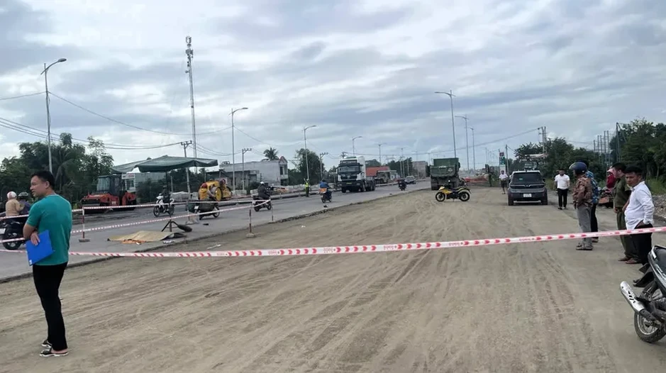 Quốc lộ 14B đoạn qua TP Đà Nẵng: Thi công ì ạch, rào chắn sơ sài Quốc lộ 14B đoạn qua TP Đà Nẵng: Thi công ì ạch, rào chắn sơ sài