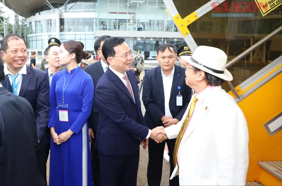 Sân bay Liên Khương chính thức đón chuyến bay đầu tiên sau gần 6 tháng