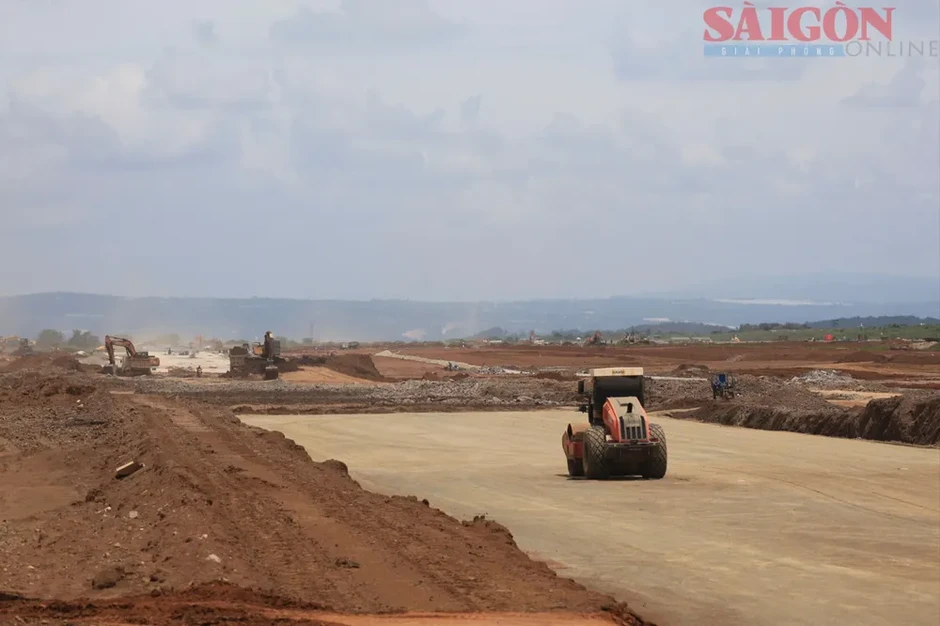 Sân bay quốc tế Liên Khương mở cửa trở lại sớm hơn dự kiến Sân bay quốc tế Liên Khương mở cửa trở lại sớm hơn dự kiến