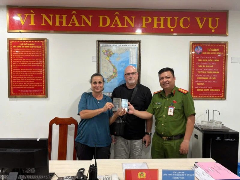 Siết chặt an ninh cửa ngõ hàng không Đà Nẵng, không để tội phạm có... “đất sống” Siết chặt an ninh cửa ngõ hàng không Đà Nẵng, không để tội phạm có... “đất sống”