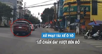 Tài xế ô tô 'lỡ chân ga' vượt đèn đỏ, bị xử phạt gần 20 triệu đồng