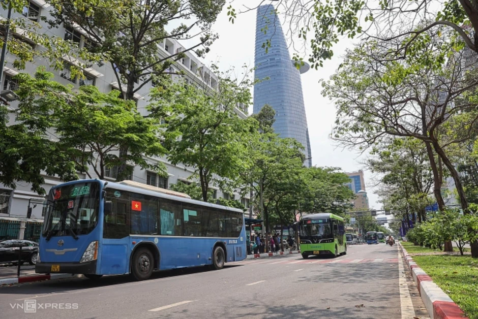 Thách thức kiểm soát tiền hỗ trợ khi TP HCM miễn vé xe buýt Thách thức kiểm soát tiền hỗ trợ khi TP HCM miễn vé xe buýt
