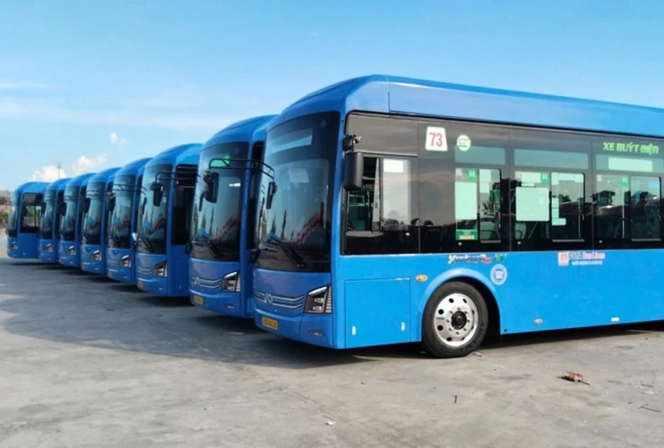 Thêm ba tuyến buýt ở TP HCM chạy bằng điện Thêm ba tuyến buýt ở TP HCM chạy bằng điện
