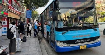Thông tin "Hà Nội lên phương án miễn phí xe buýt" là không chính xác