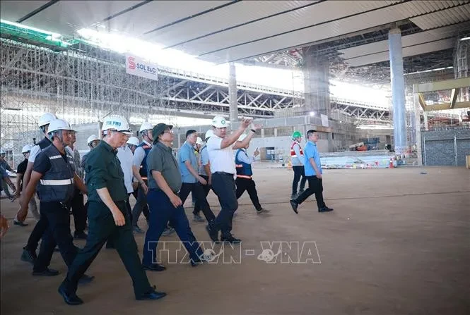 Thủ tướng Phạm Minh Chính: Khai thác thương mại sân bay Long Thành vào cuối năm 2026 Thủ tướng Phạm Minh Chính: Khai thác thương mại sân bay Long Thành vào cuối năm 2026