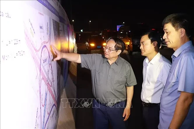 Thủ tướng Phạm Minh Chính: Khai thác thương mại sân bay Long Thành vào cuối năm 2026 Thủ tướng Phạm Minh Chính: Khai thác thương mại sân bay Long Thành vào cuối năm 2026