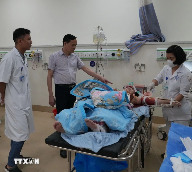 Tin mới vụ xe khách 29 chỗ lao xuống vực Tin mới vụ xe khách 29 chỗ lao xuống vực