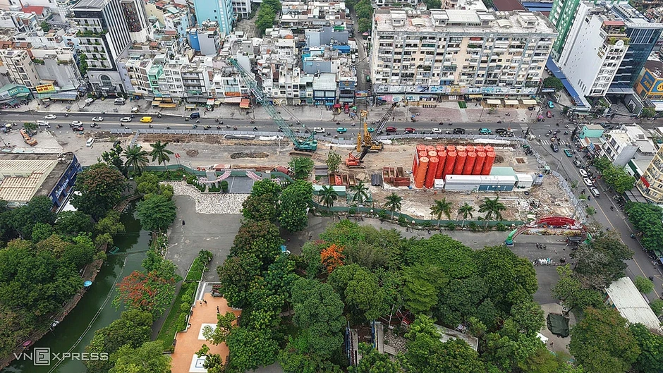 TP HCM cấm ôtô một chiều trên đường Cách Mạng Tháng Tám TP HCM cấm ôtô một chiều trên đường Cách Mạng Tháng Tám
