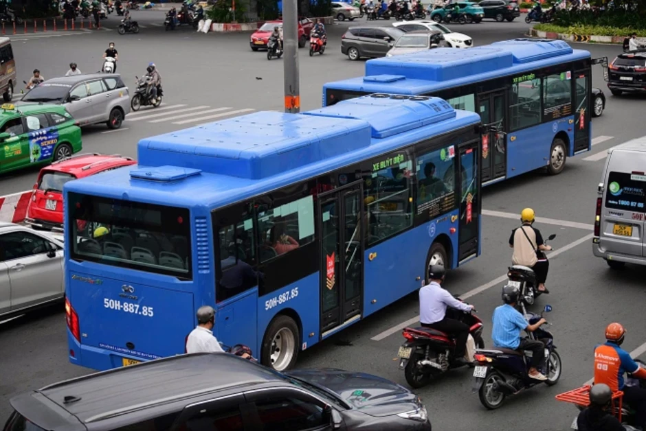 TP HCM miễn vé xe buýt toàn dân thế nào