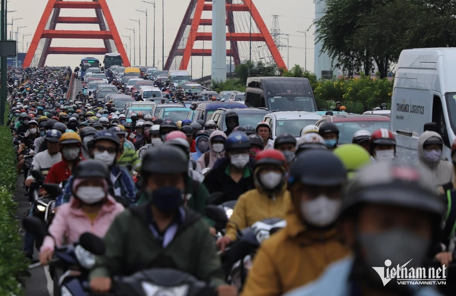 TPHCM: 100% xe máy, ô tô phải kiểm soát khí thải vào năm 2030 TPHCM: 100% xe máy, ô tô phải kiểm soát khí thải vào năm 2030