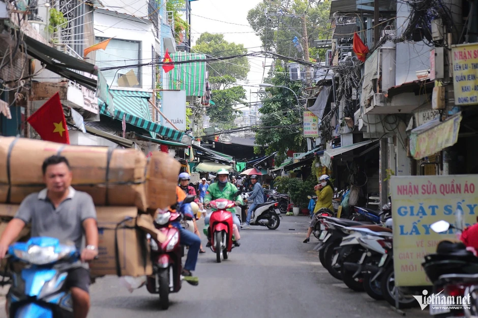 TPHCM khởi công mở rộng đường gần 1.000 tỷ đồng sau 20 năm chờ đợi TPHCM khởi công mở rộng đường gần 1.000 tỷ đồng sau 20 năm chờ đợi