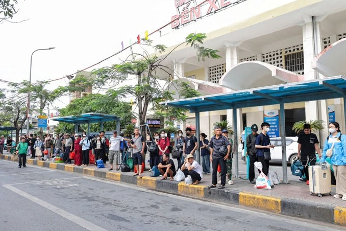 Transerco phục vụ an toàn cho hàng trăm nghìn hành khách đi lại dịp nghỉ lễ 30/4 và 1/5 Transerco phục vụ an toàn cho hàng trăm nghìn hành khách đi lại dịp nghỉ lễ 30/4 và 1/5