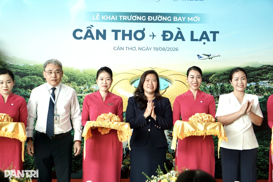 Từ Cần Thơ đi Đà Lạt mất chưa đầy 1 giờ Từ Cần Thơ đi Đà Lạt mất chưa đầy 1 giờ