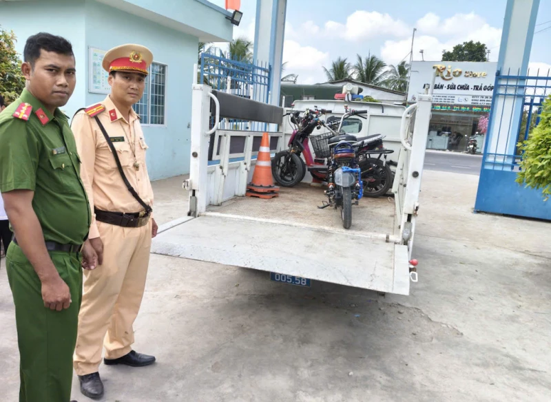 Vĩnh Long tăng cường xử lý vi phạm xe đạp điện “độ, chế” Vĩnh Long tăng cường xử lý vi phạm xe đạp điện “độ, chế”