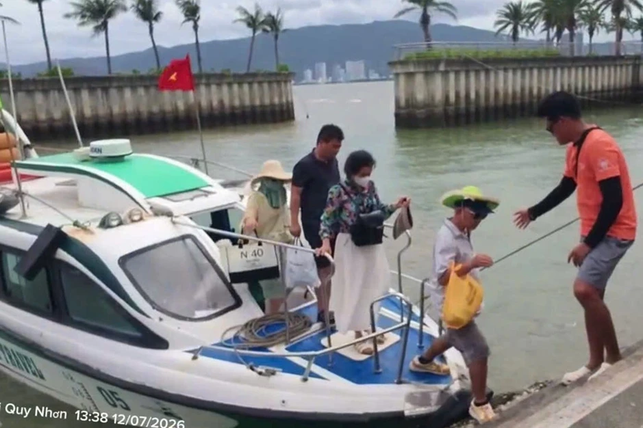 Xử phạt thuyền trưởng ca nô chở quá số người quy định Xử phạt thuyền trưởng ca nô chở quá số người quy định