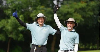Gần 200 golfer sôi nổi tranh tài tại sân golf Long Biên
