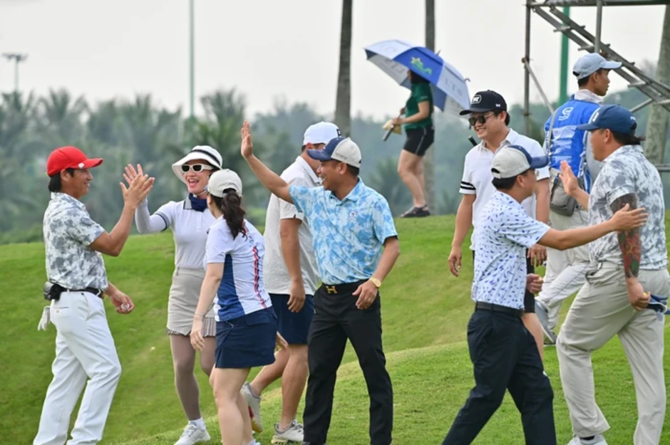 Giải Golf HTV Swing Cup 2025: Bùng nổ giải thưởng hole-in-one Giải Golf HTV Swing Cup 2025: Bùng nổ giải thưởng hole-in-one