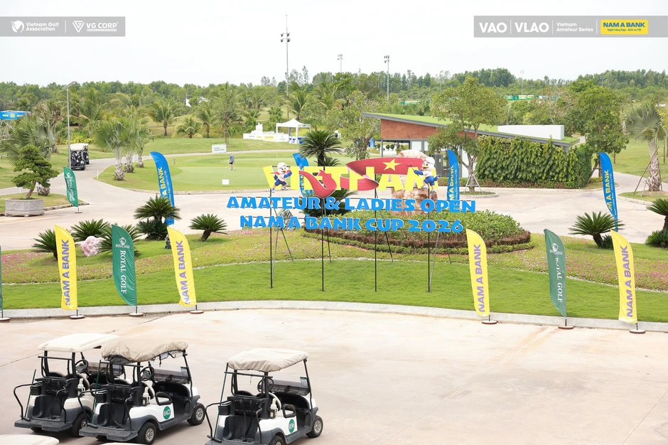 Golfer Singapore vô địch Giải golf Nghiệp dư nam Việt Nam mở rộng sau màn bứt phá ở vòng cuối Golfer Singapore vô địch Giải golf Nghiệp dư nam Việt Nam mở rộng sau màn bứt phá ở vòng cuối