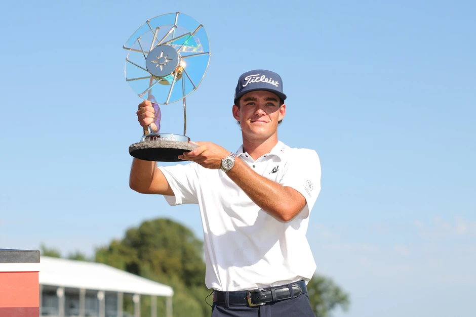 Jackson Koivun: Từ thần đồng đại học đến ngôi sao mới của PGA Tour Jackson Koivun: Từ thần đồng đại học đến ngôi sao mới của PGA Tour