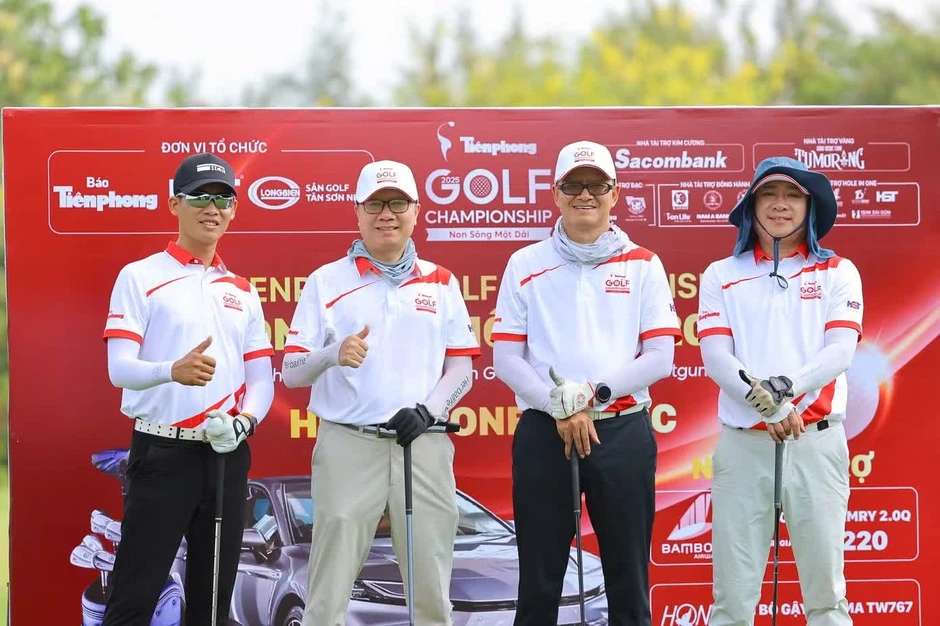 Khởi động Giải Tiền Phong Golf 'Non sông một dải' lần thứ 2: Tiếp nối hành trình tri ân Khởi động Giải Tiền Phong Golf 'Non sông một dải' lần thứ 2: Tiếp nối hành trình tri ân