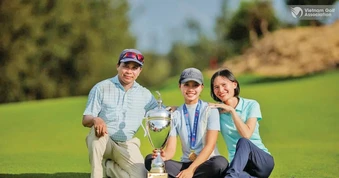 Người mở lối cho golf nữ Việt Nam