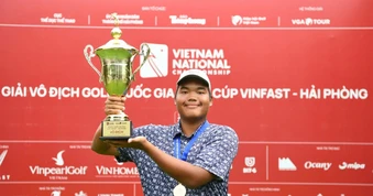 Nhà vô địch Golf Quốc gia 2024 Nguyễn Đức Sơn bước vào con đường thi đấu chuyên nghiệp