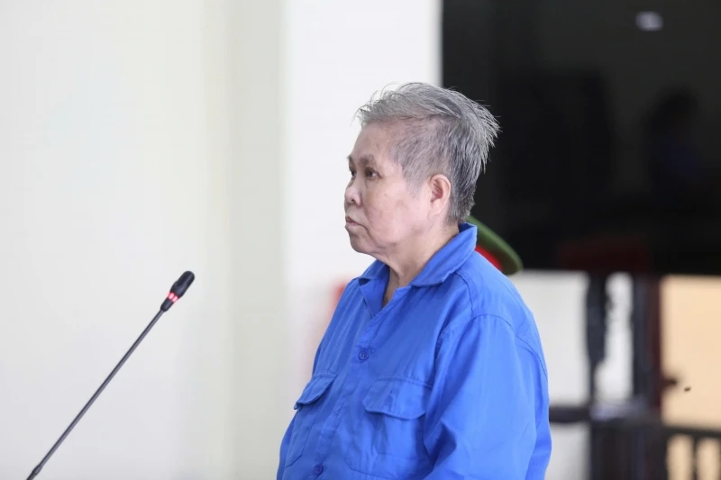 Án chung thân cho "thầy bói" lừa đảo gần 99 tỷ đồng Án chung thân cho "thầy bói" lừa đảo gần 99 tỷ đồng