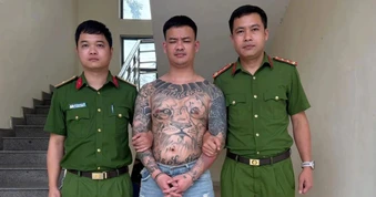 Bắt đối tượng truy nã đặc biệt nguy hiểm lẩn trốn ở Phú Thọ