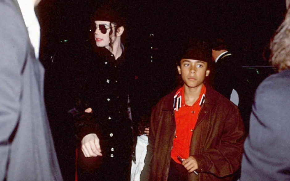 Bê bối ấu dâm làm lu mờ hào quang 'Vua nhạc Pop' Michael Jackson Bê bối ấu dâm làm lu mờ hào quang 'Vua nhạc Pop' Michael Jackson