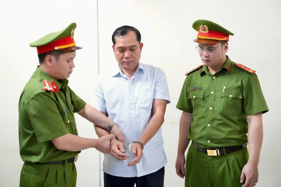Bộ Công an đề nghị mở rộng điều tra vụ án tội phạm núp bóng doanh nghiệp Bộ Công an đề nghị mở rộng điều tra vụ án tội phạm núp bóng doanh nghiệp